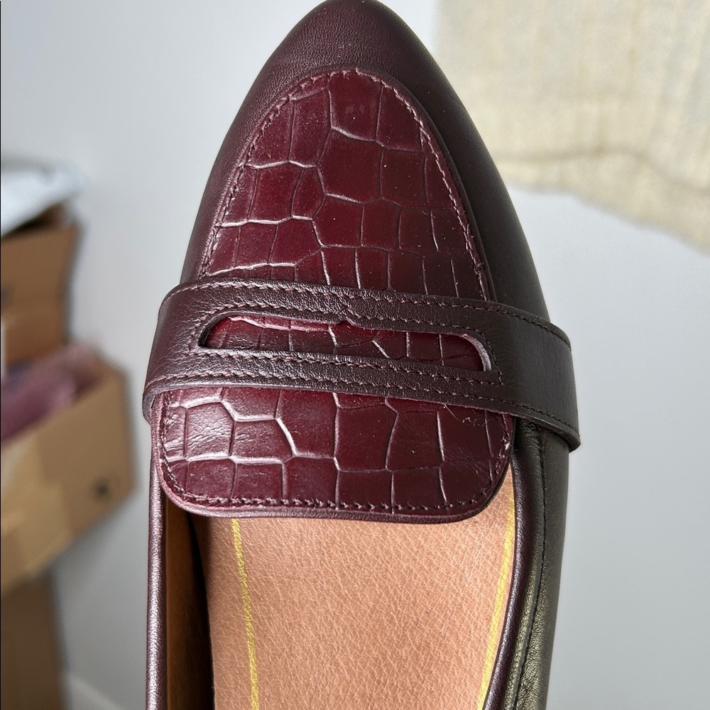 Vionic Burgundy Pointed Toe Penny Loafers Savannah Size 7 Fall Academia Autumn - Picture 16 of 16